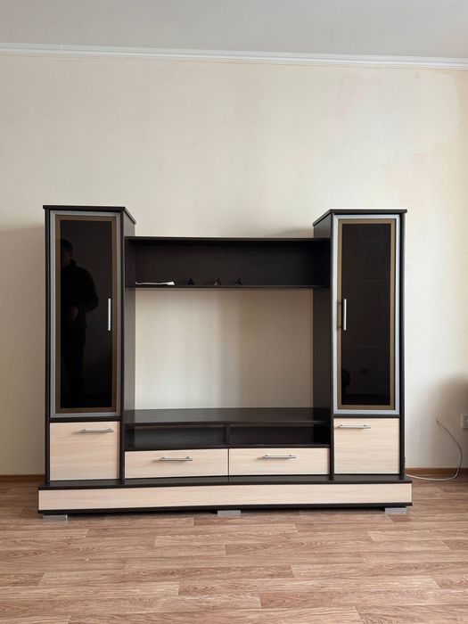 Горка, тв тумба 20000 торг