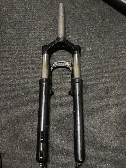 Cadru specialized+furca(accept si schimb-uri) (URGENT!)