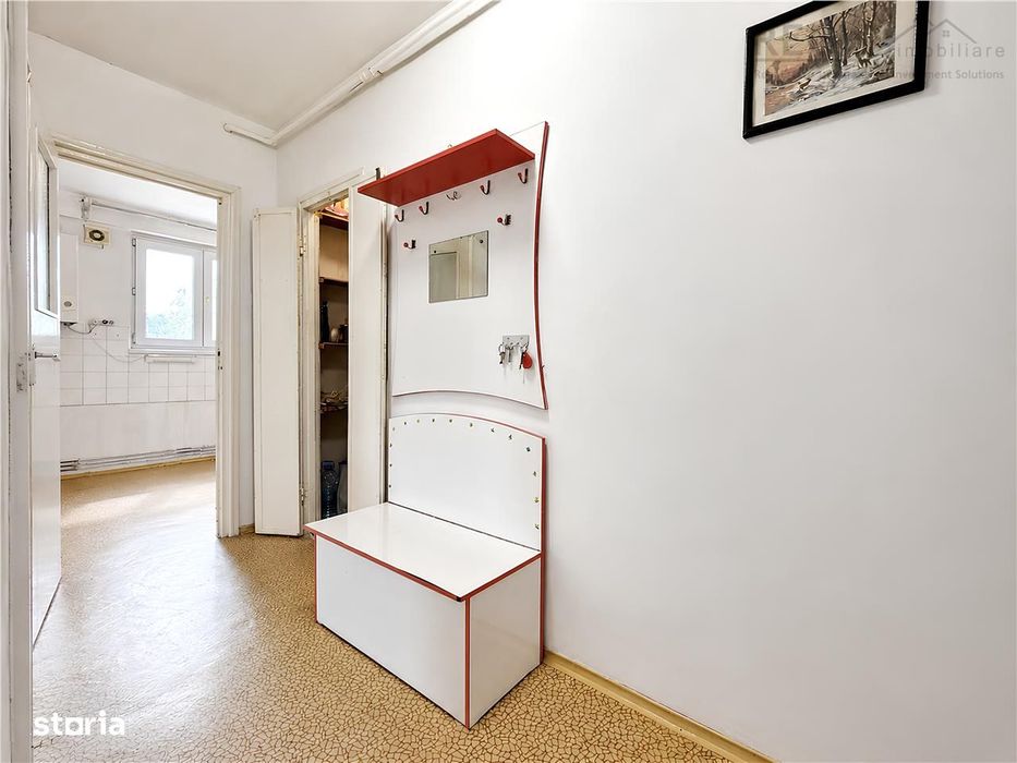 Apartament cu 3 camere de vanzare in zona Grivitei