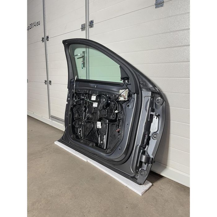 Предна лява врата за mercedes e-class w213 - a2137200105