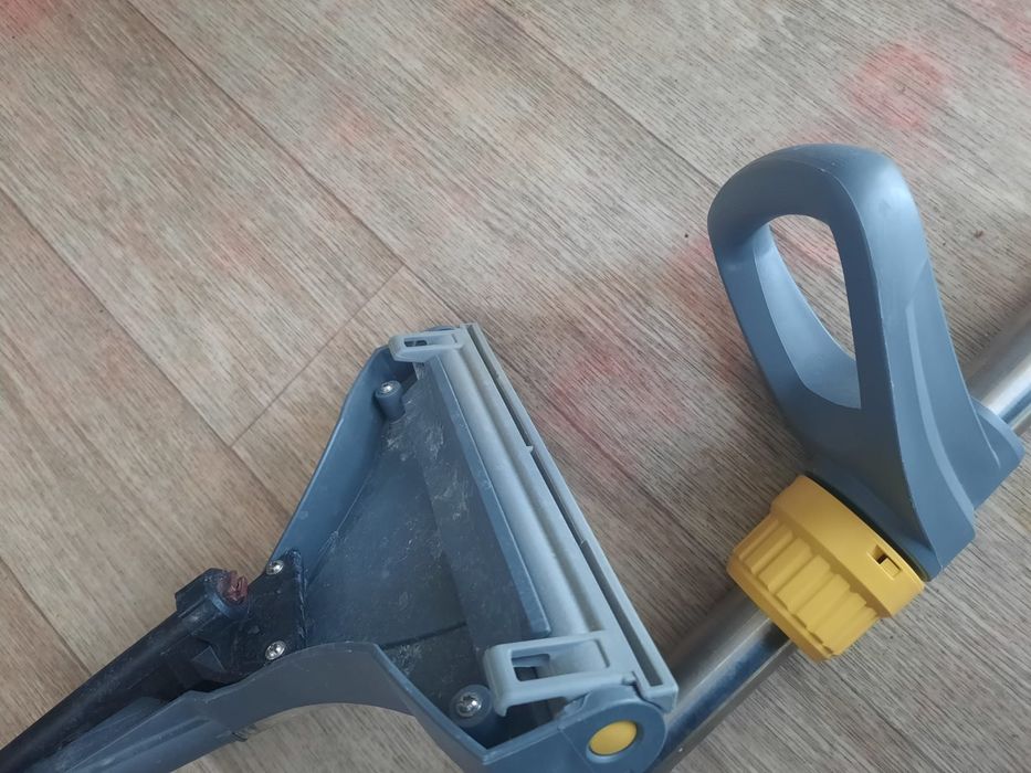 Продам пылесос PUZZI KARCHER Ковровой насадка