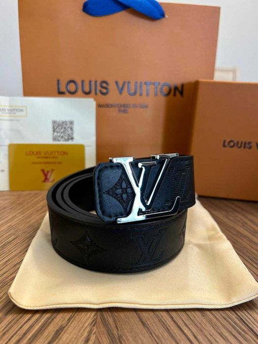 Curea Louis Vuitton  Monogram neagră, nouă, set complet