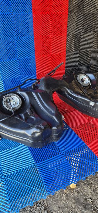 Rezervor bmw seria 5 e60 e61 530d 2008