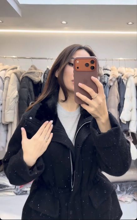 Пуховик с норковым воротником