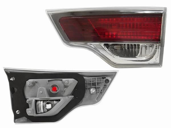 Фонарь в крышку багажника  Toyota Highlander
