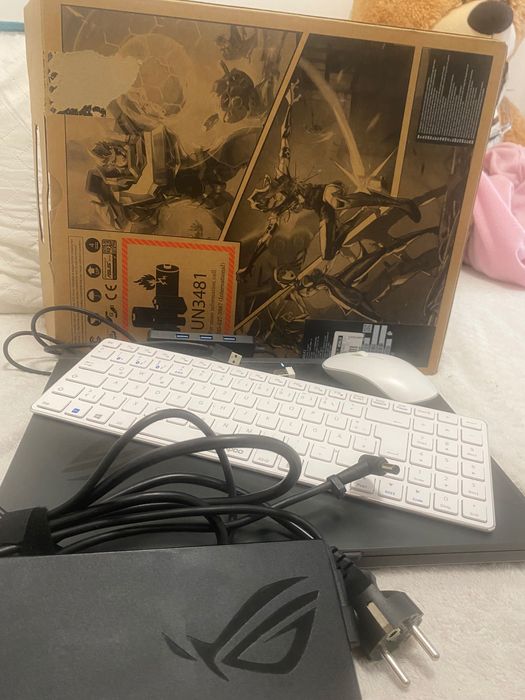 Laptop Asus ROGSTRIX RTX 4050 Gaming