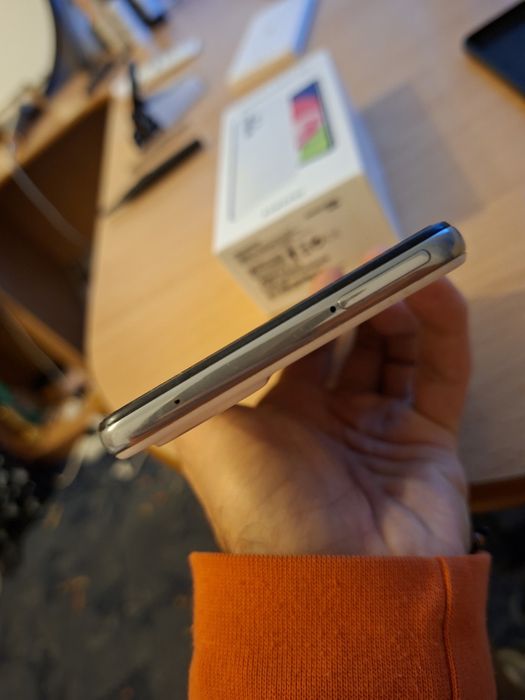 Samsung Galaxy A52