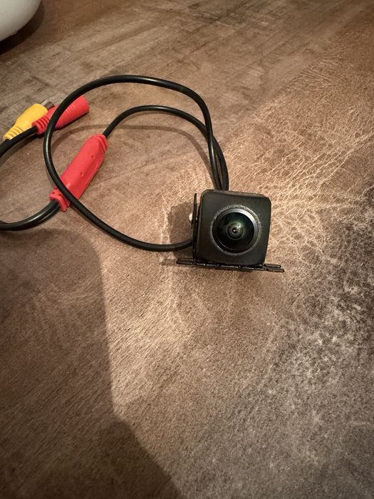 Продам камеру заднего вида