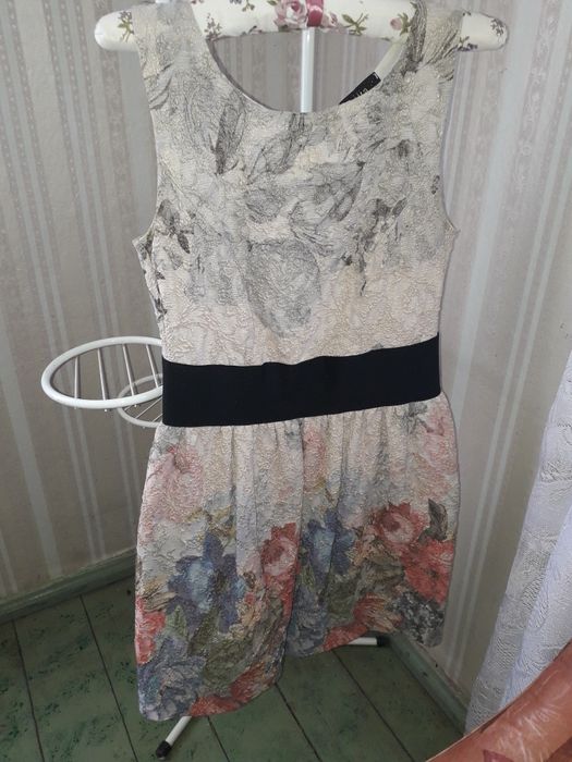 Рокля Lilia размер М