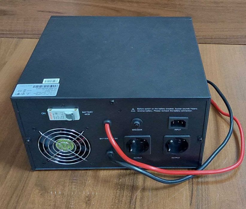 Ups Стабилизатор Инвертор 1.2ква и 2.5 ква  12в×220в есть другие вариа