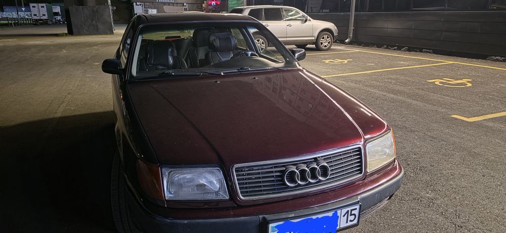 Audi 100  Quadro