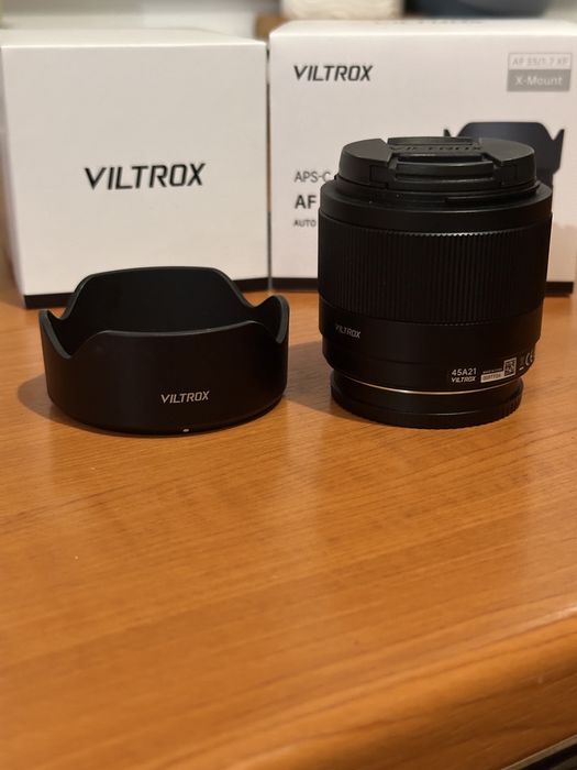 Viltrox AF 35mm F1.7 APS-C  обектив за Fujifilm с X-Mount
