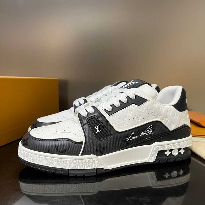 Adidasi Louis Vuitton Trainer Premium