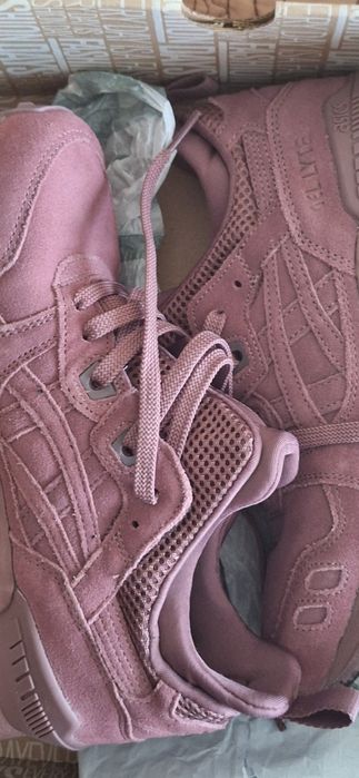 Pantofi sport Asics 36.5