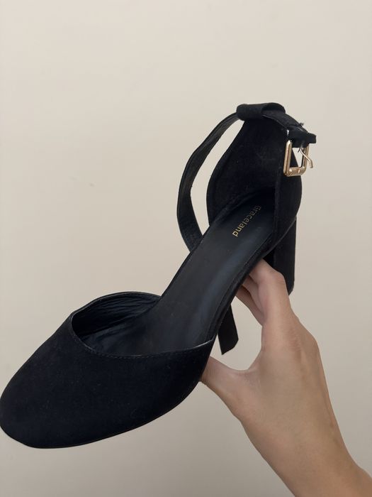 Разпродажба на обувки