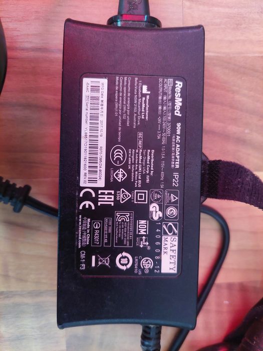 Alimentator aparat Resmed ,tensiune 24v ,curent 3.75A ,90w