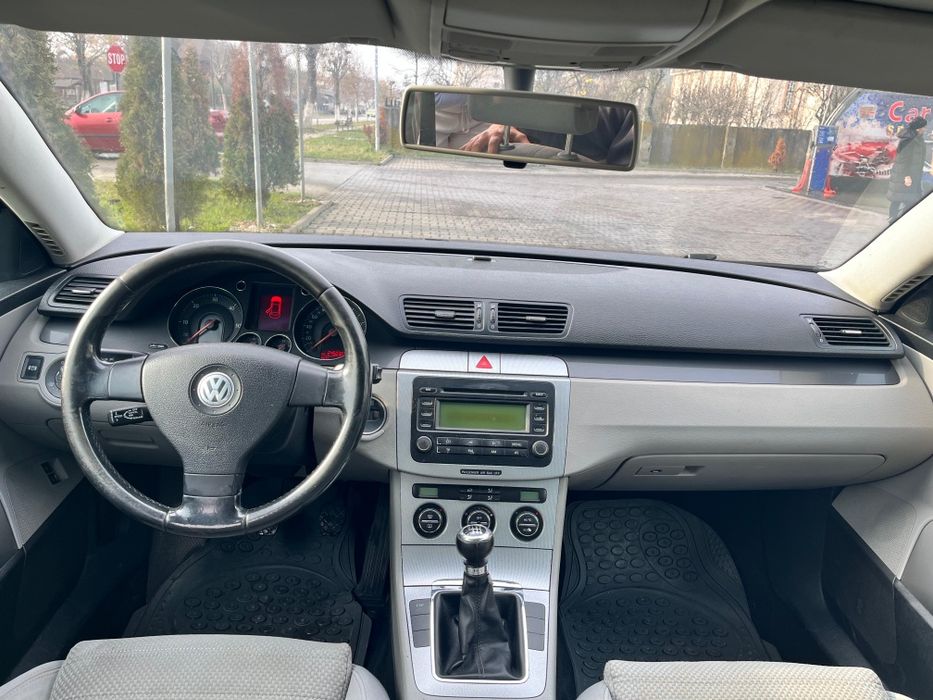 ... Vw Passat B6...