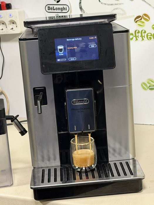 Кафемашина кафе автомат delonghi PrimaDonna SOUL с гаранция