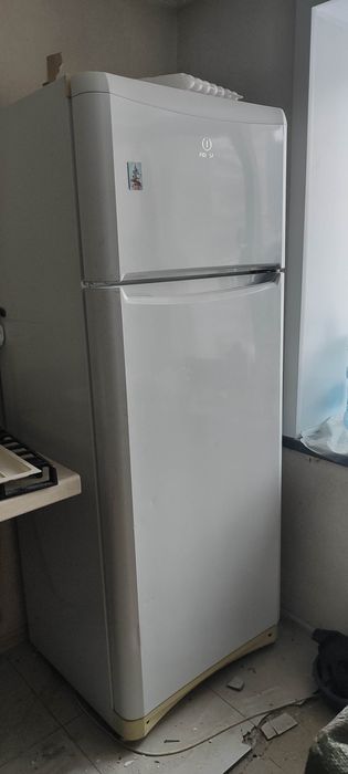 Холодильник рабочий 20000