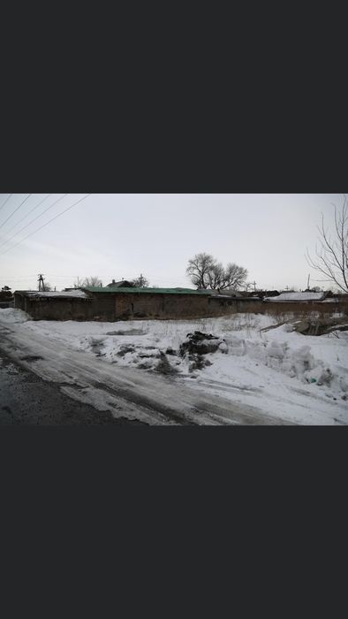 Продам дом с  помещением 585кв