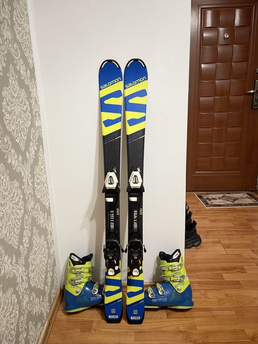 Schiuri copii 120 cm salomon cu clapari skiuri set