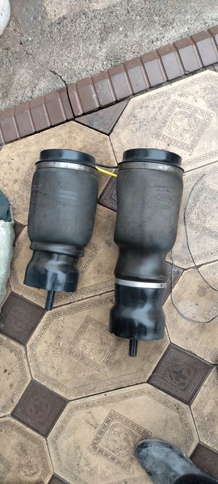 Пневмо боллон на Рендж ровер