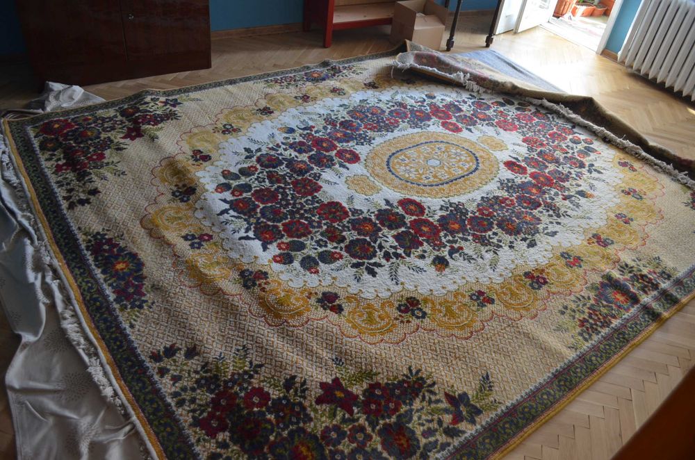 Персийски килим от Македония, 2,50 х 3,40 м