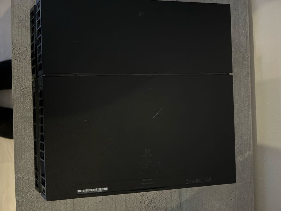 Ps4 fat.