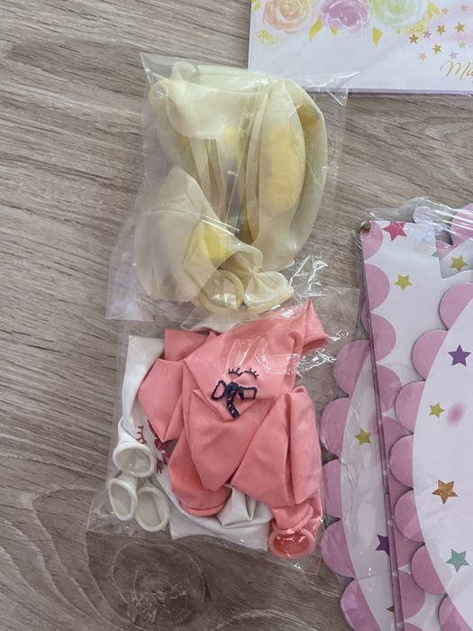 Винил и други аксесоари за рожден ден на тема Unicorn / еднорог