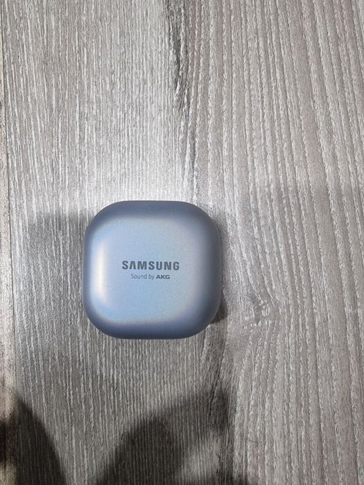 Продам   Наушники  Samsung.