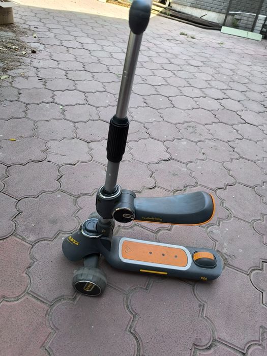 Самокат детский продам