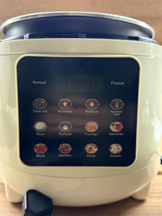 Мультварка/рисоварка Срочно.