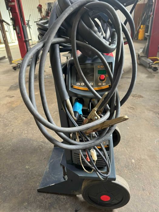 Aparat de sudură Selco Genesis 2700 TLH – Aproape Nou – Profesional