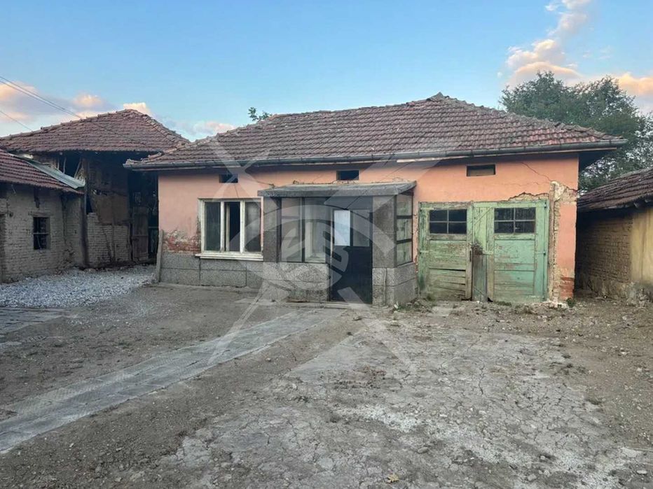 Продава се Къща в с. Скравена, Област София-област - 210 кв.м за 358 €/кв.м - Снимка #2