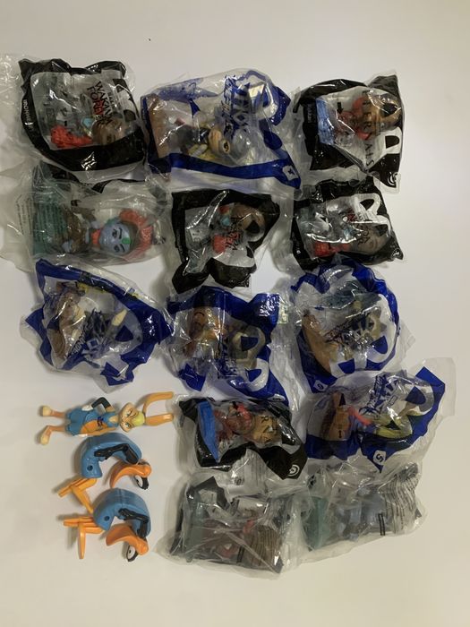 Mcdonalds happy meal toys
