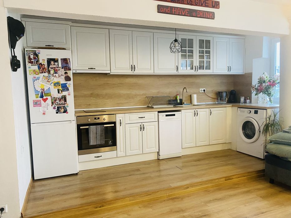 Продава се Тристаен апартамент в Варна, Зимно кино Тракия - 73 кв.м за 1495 €/кв.м - Снимка #17