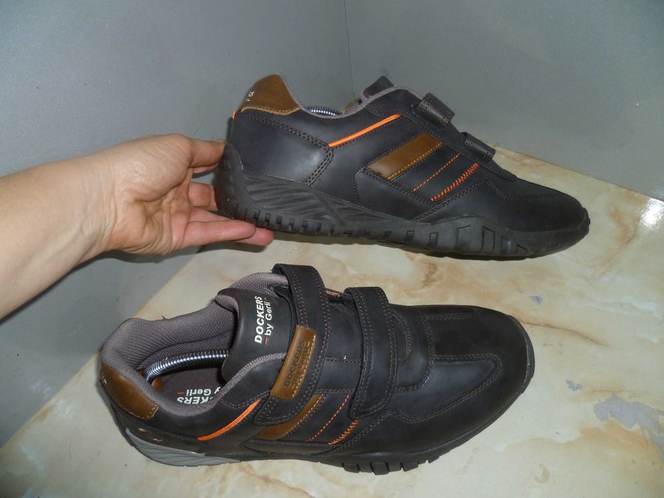Dockers нови обувки №45