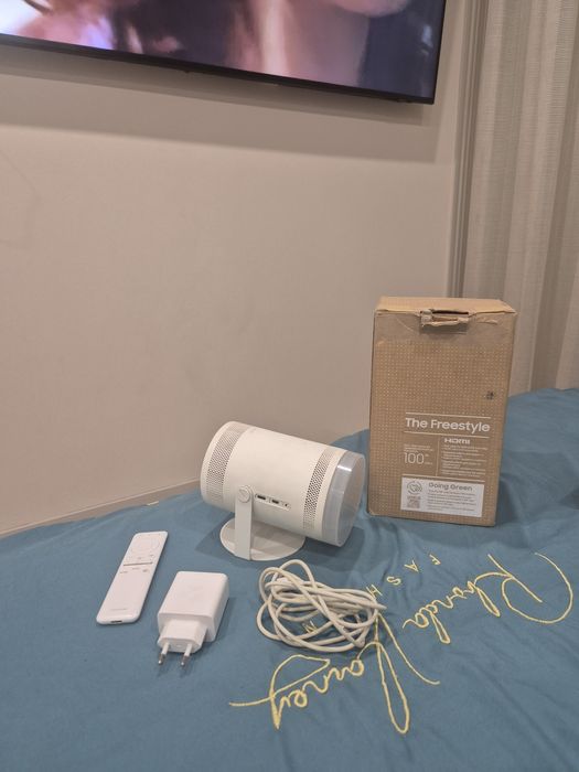 Продам проектор Samsung Freestyle