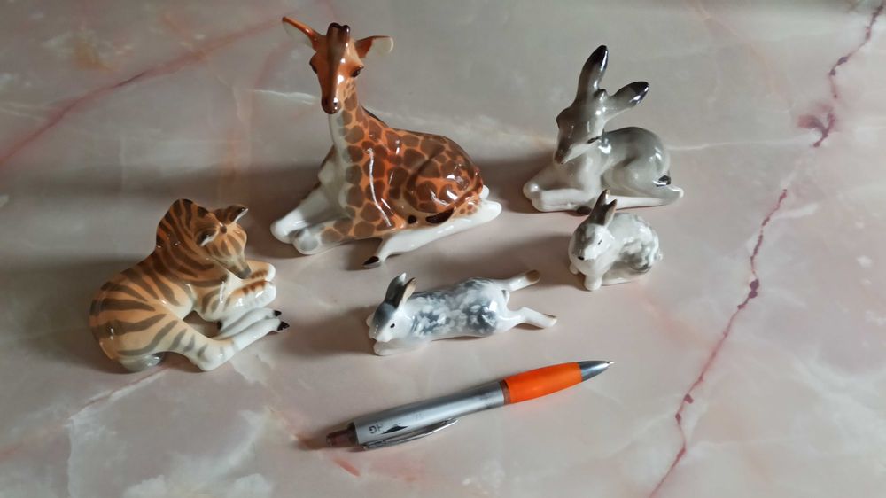 Фарфоровая статуэтка ослик ЛФЗ.