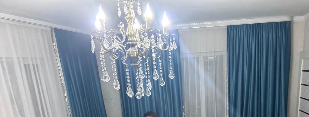 Продается люстра
