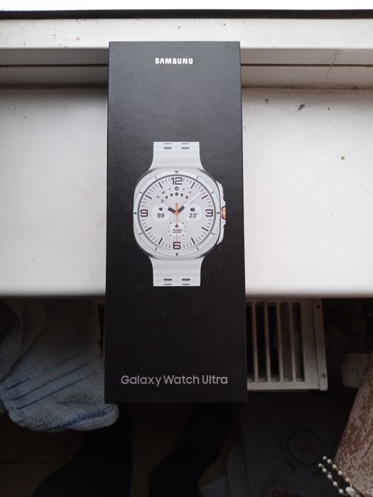 Vând ceas Samsung Galaxy watch ultra