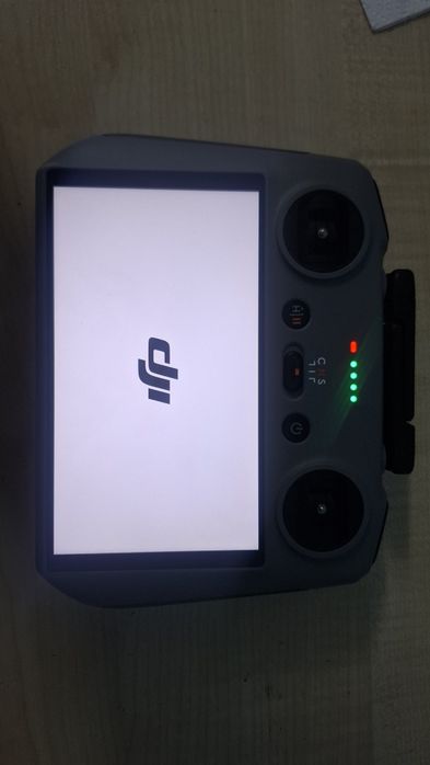 Продам пульт DJI RC2