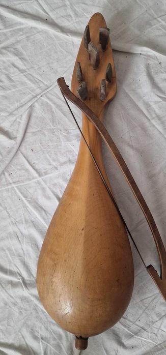 Продавам гъдулка