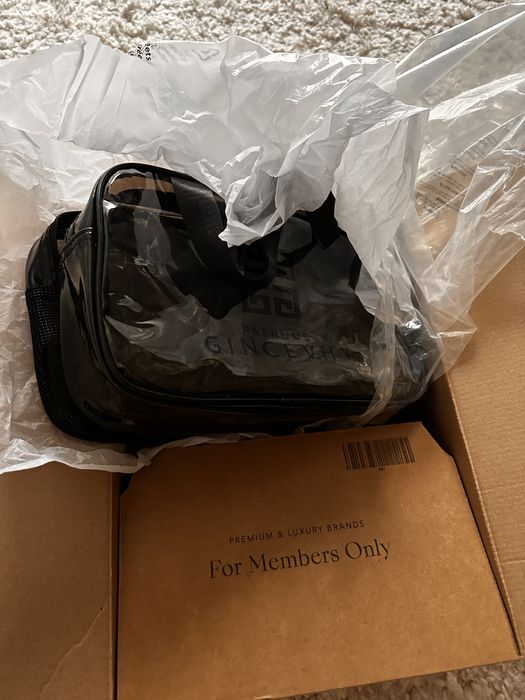 Geanta Cosmetice Givenci parfums