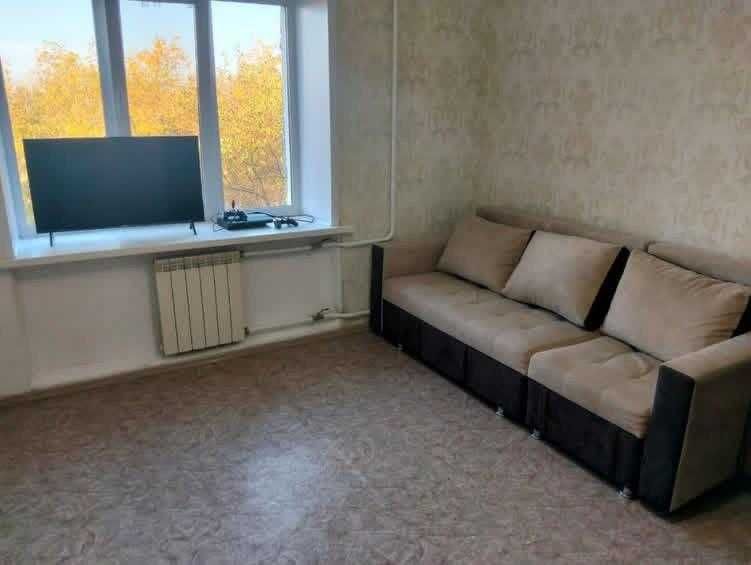 Продается   комната, 19 мкрн, в  хорошем состоянии