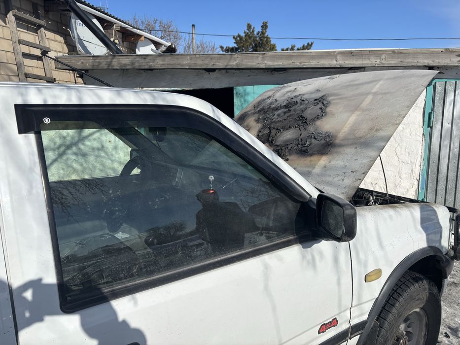 Опель фронтера …