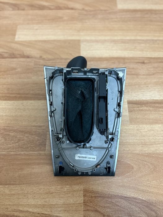 Продам ручку кпп на мерседес w211