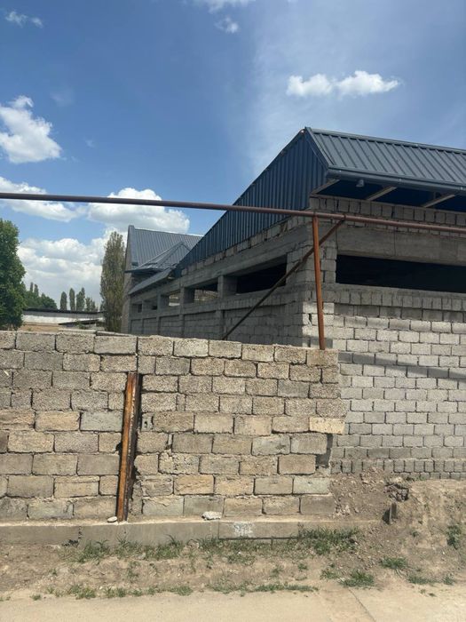 Срочно продается дом в состоянии коробка