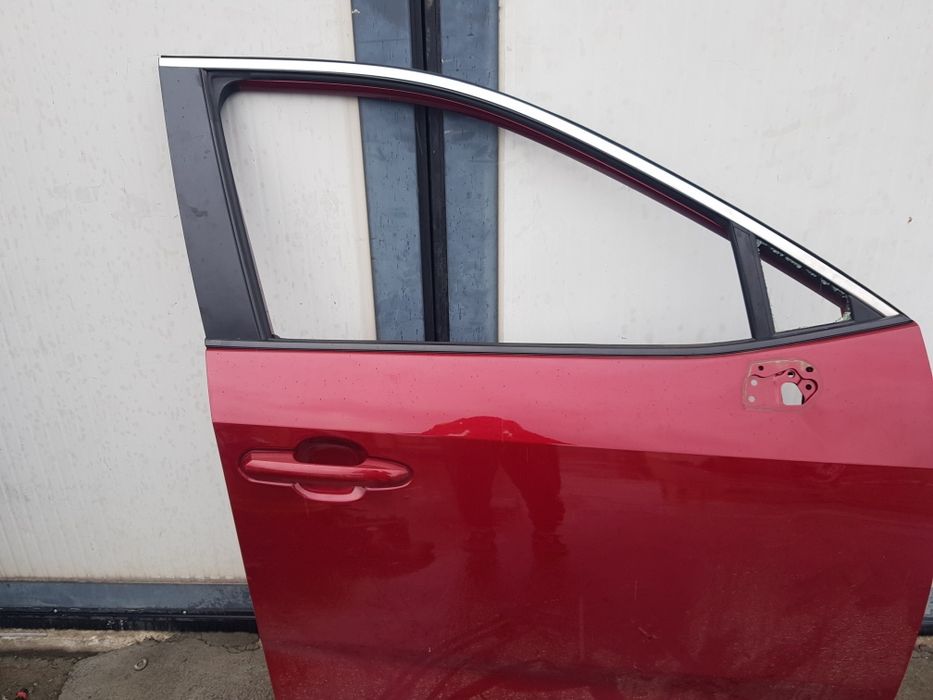 Usa portiera dreapta fata toyota rav4 2020 pe original