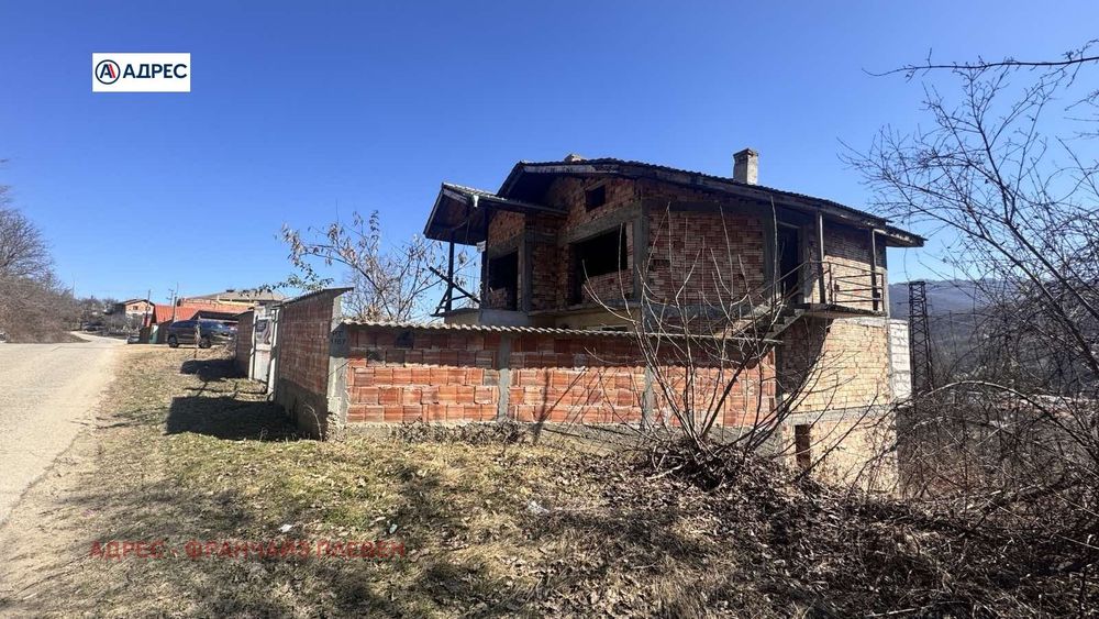 Продава се Къща в Троян - 164 кв.м за 641 €/кв.м - Снимка #4